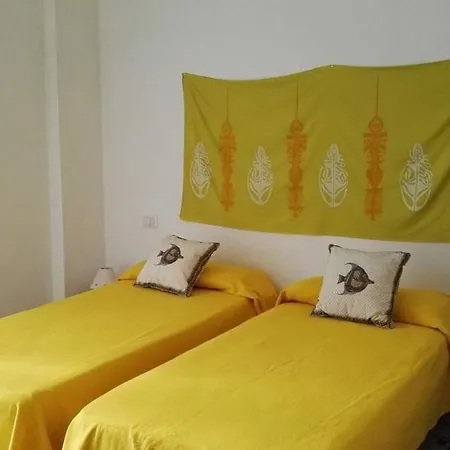 Deliziosa Casa Con Giardino Città di Lipari