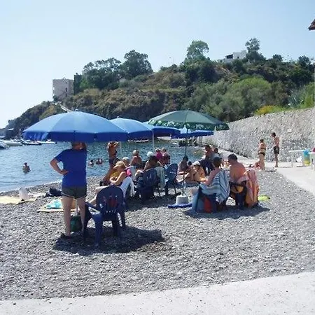 Vakantiehuis Deliziosa Casa Con Giardino Lipari (Isola Lipari)