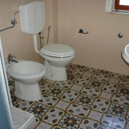 Deliziosa Casa Con Giardino Vakantiehuis