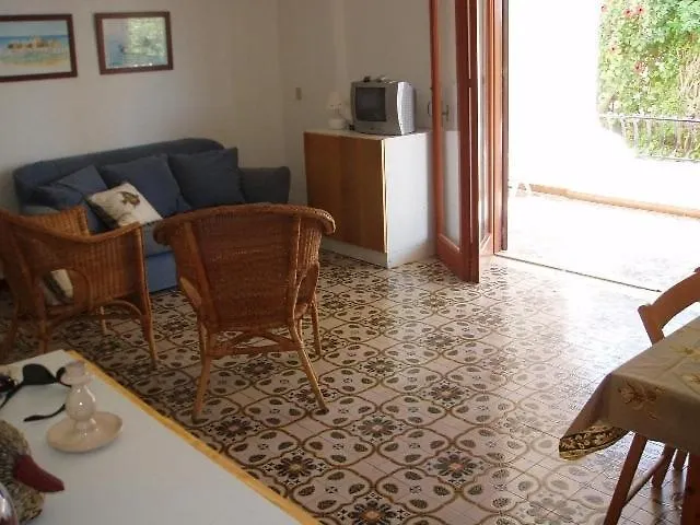 Deliziosa Casa Con Giardino Semesterbostad *